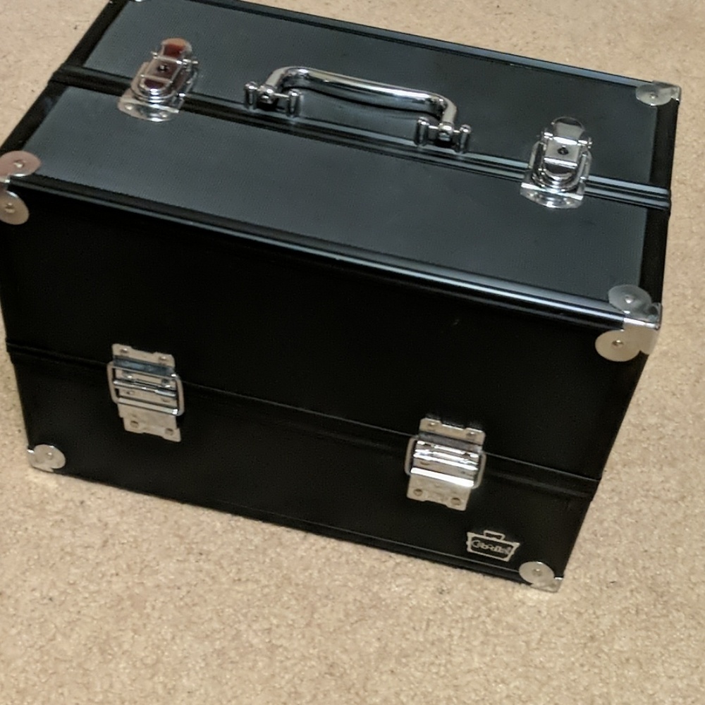 Caboodles 13.75" Primped and Polished